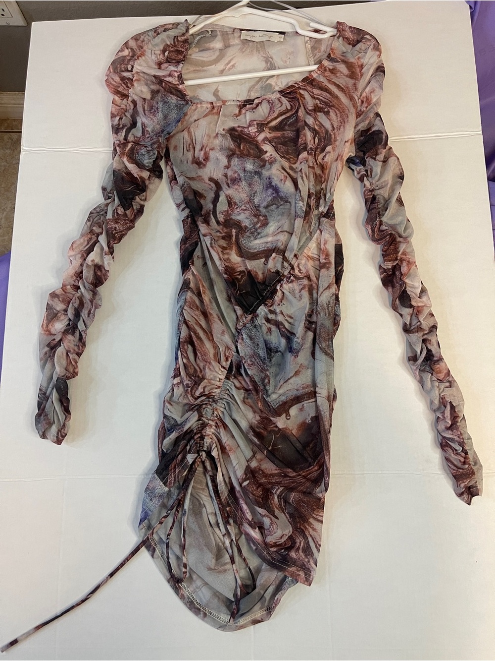 Ruched Long-Sleeve Marble Print Bodycon Dress - Brown/Pink